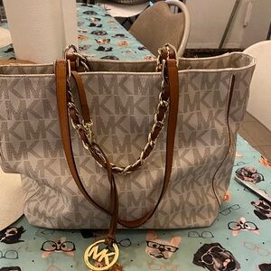 Michael Kors Tan and Brown Signature shoulder bag